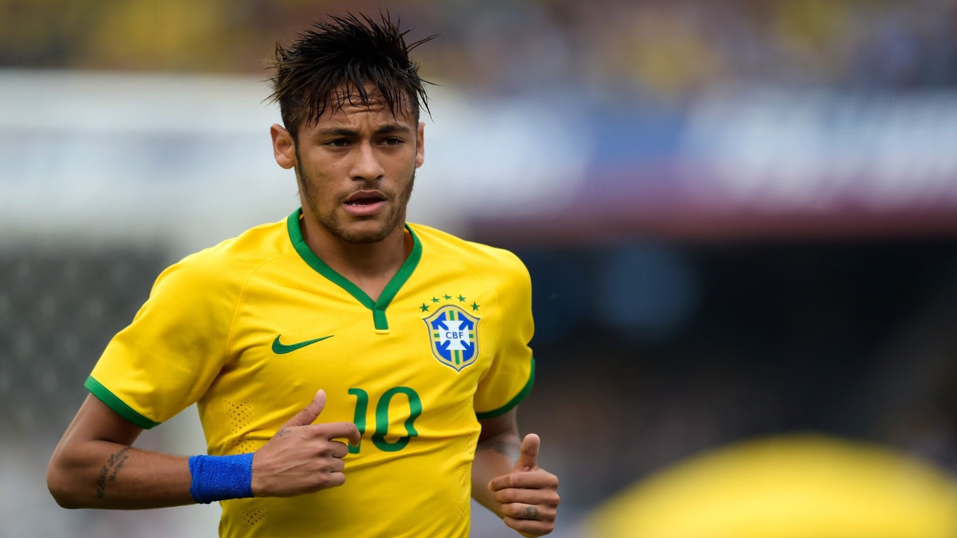 “霍斯特的突破性发挥，带领南非羚羊队横扫对手”