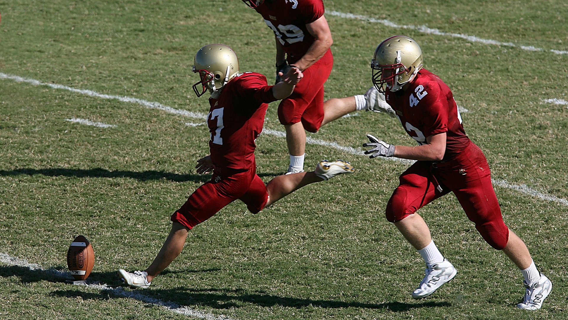 塞尔·拉恩：他是全黑队进攻的关键，突破速度超乎想象，拉塞尔的队友有多强